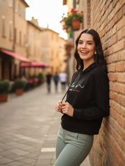 Italian Crop Hoodie – Classic Black Streetwear for Pre-Winter