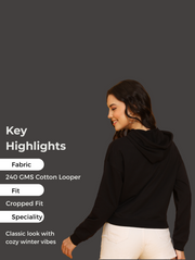 USA Crop Hoodie – Classic Streetwear Style for Pre-Winter Fits