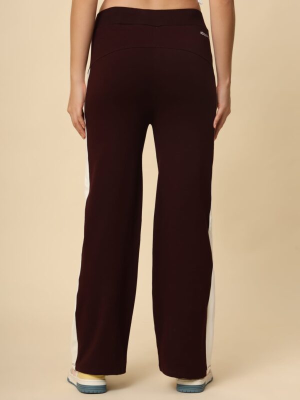 V-Hanu - White Side Rib Looper | Brown - Image 6
